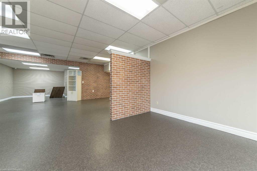 4813 49 Avenue, Lloydminster, Saskatchewan  S9V 0L9 - Photo 13 - A2205513
