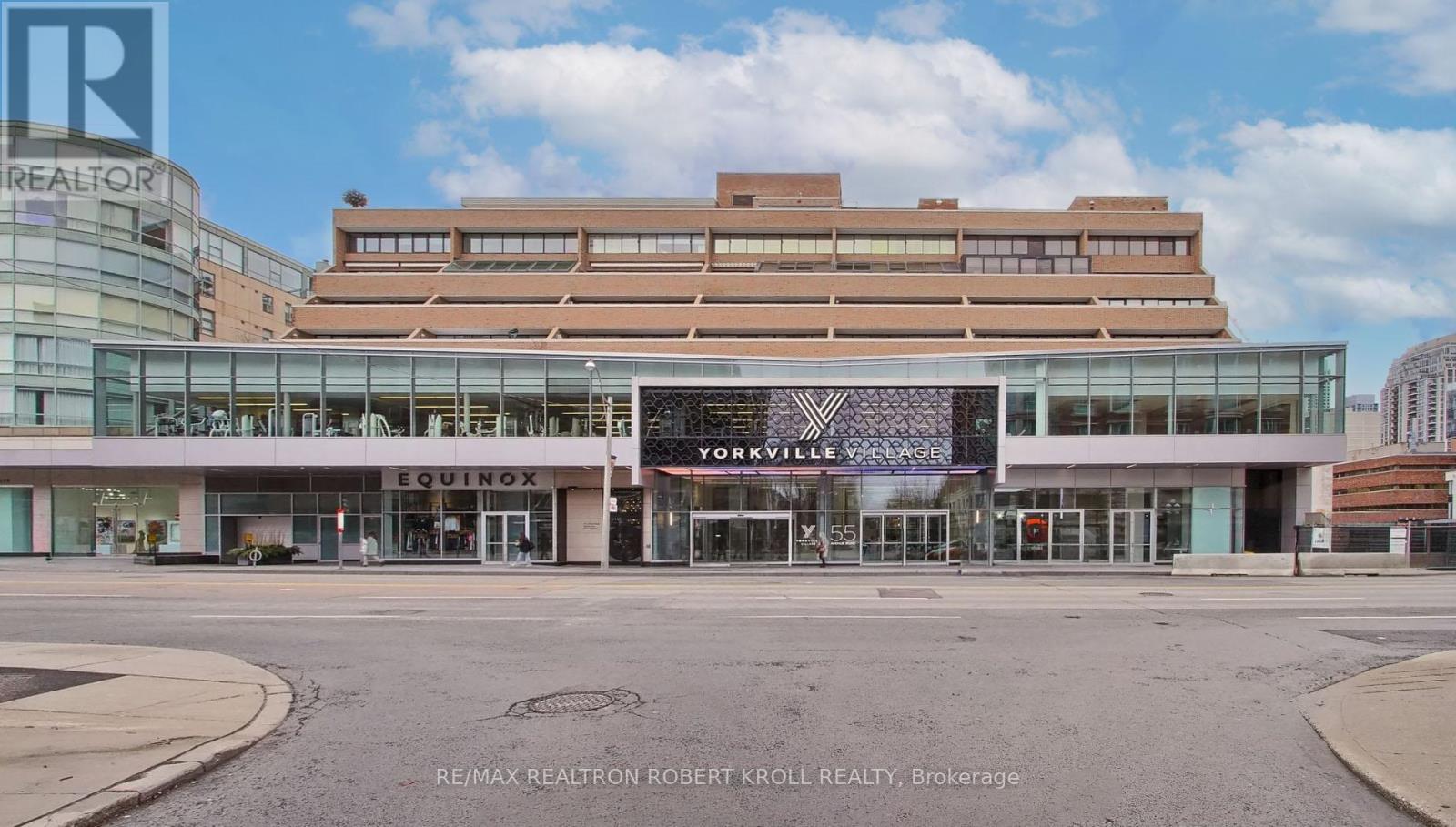 Property at 602 - 55A AVENUE ROAD image 1