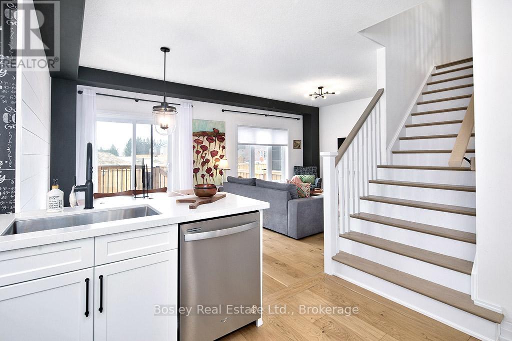 93 Archer Avenue, Collingwood, Ontario  L9Y 3B7 - Photo 11 - S12045018
