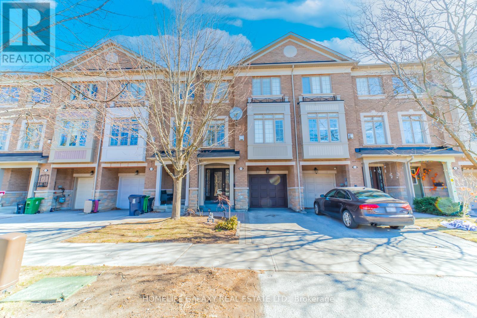 Property at 104 STAGECOACH CIRCLE image 1