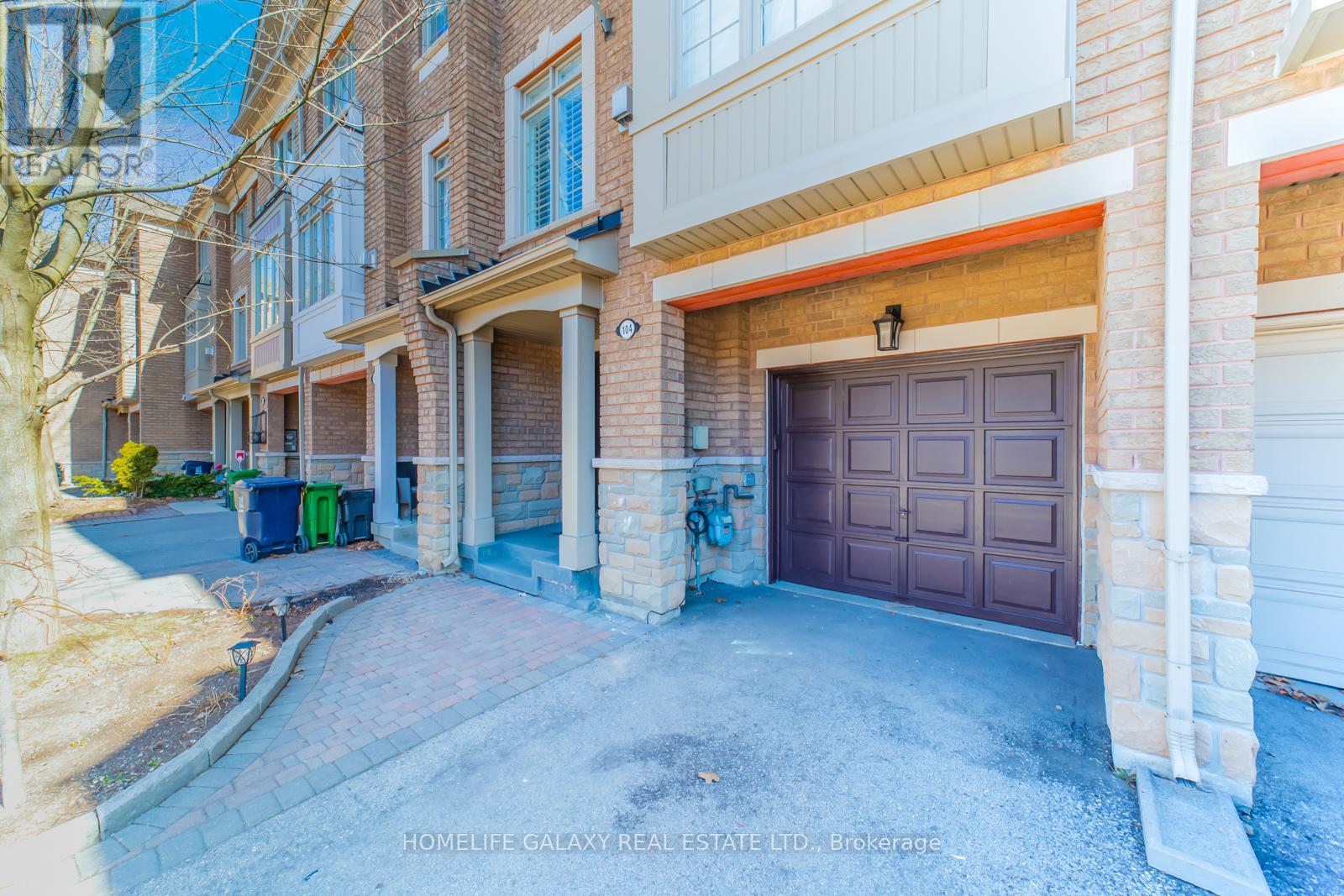 Property at 104 STAGECOACH CIRCLE image 4