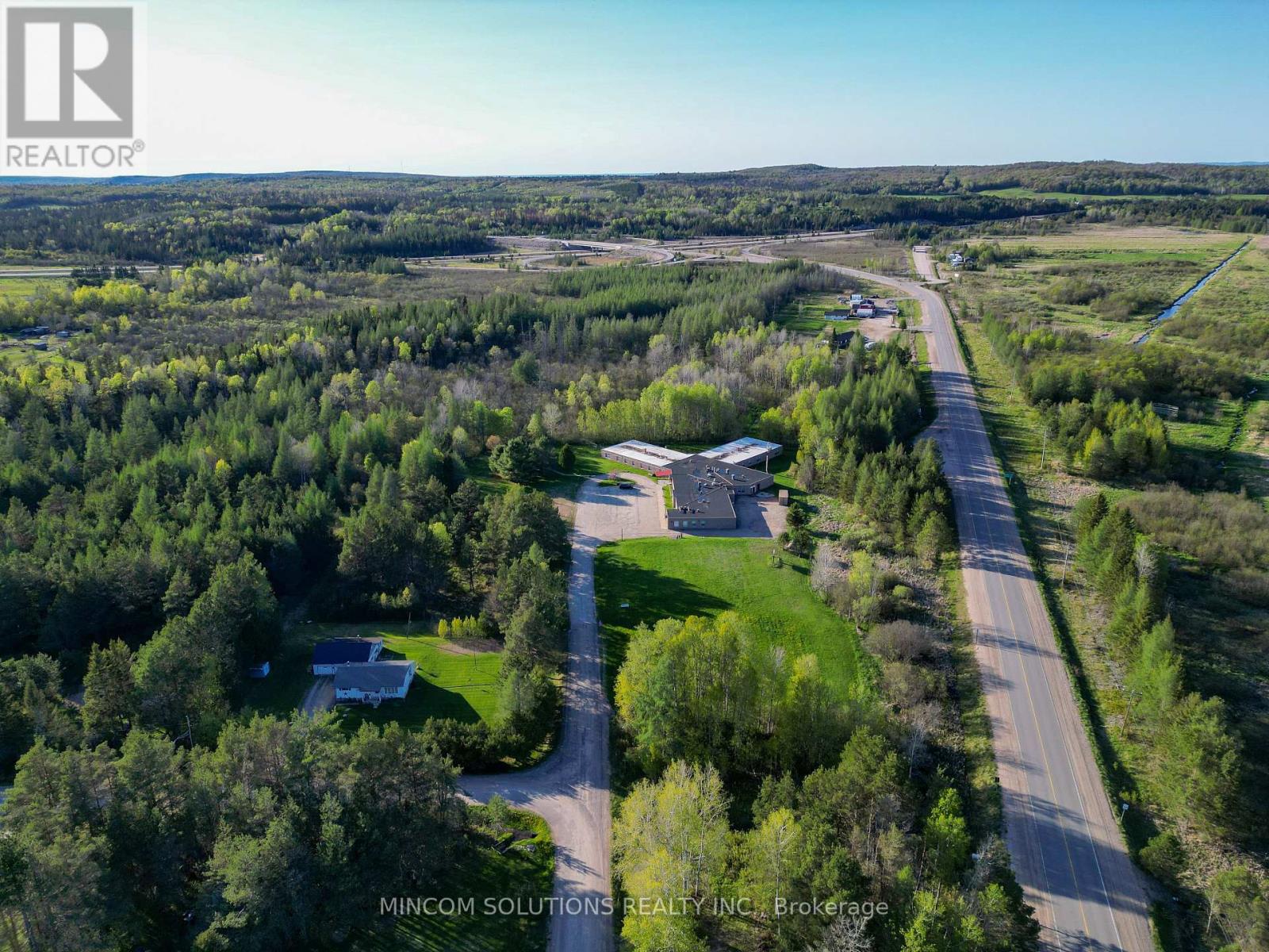 102 Corkery Street, Powassan (Trout Creek), Ontario  P0H 2L0 - Photo 35 - X12018812