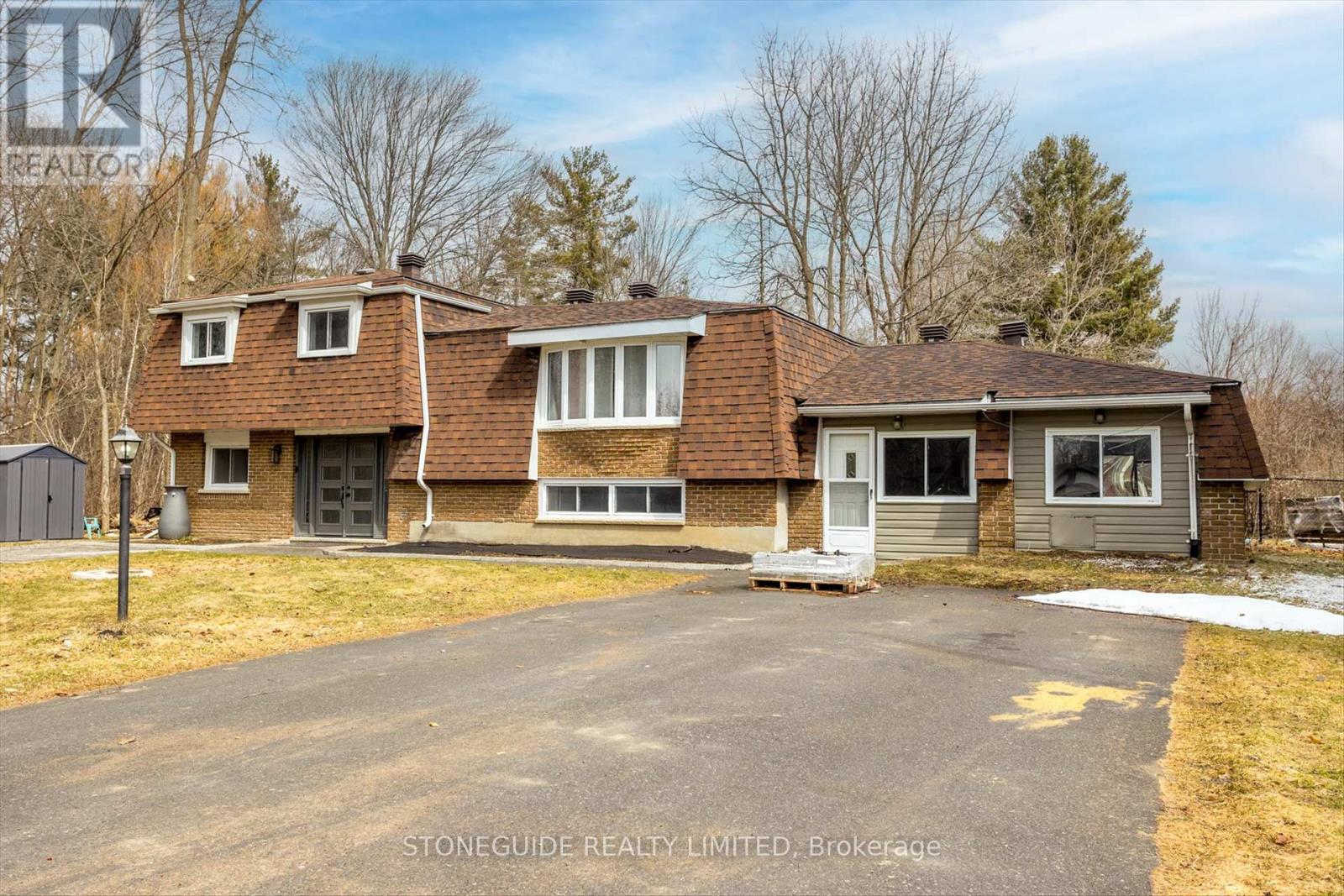 Property at 2515 EDGEWOOD PARK image 2
