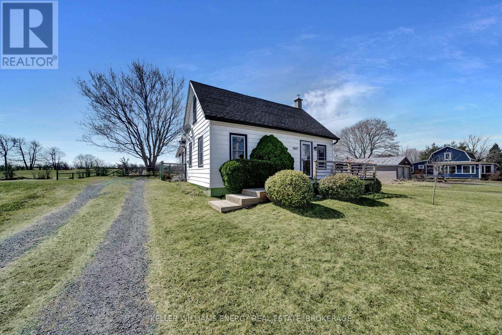 18617 Loyalist Parkway, Prince Edward County, Ontario  K0K 2J0 - Photo 1 - X12043101