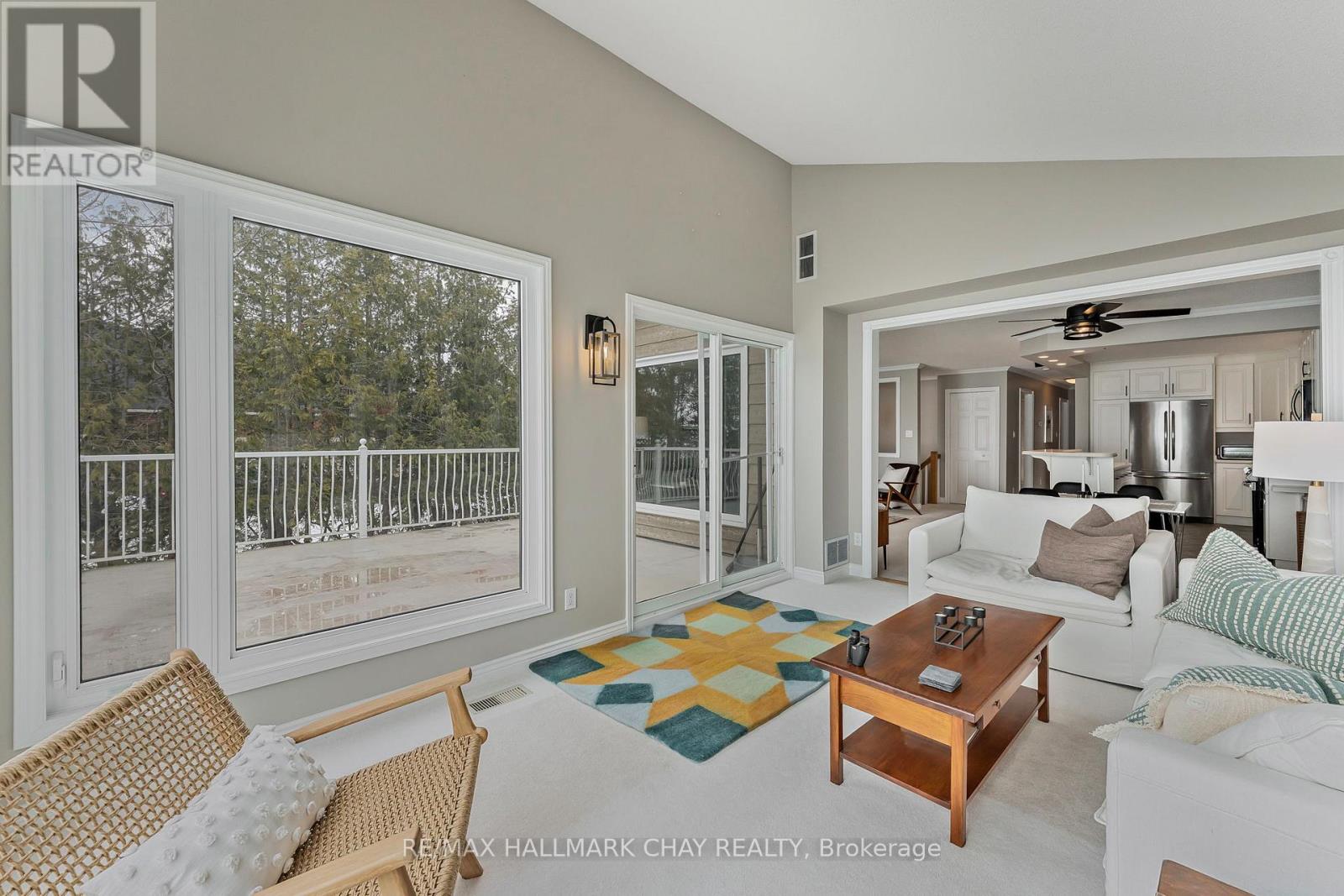 1069 Lakeshore Road E, Oro-Medonte (Hawkestone), Ontario  L0L 1T0 - Photo 27 - S12045052