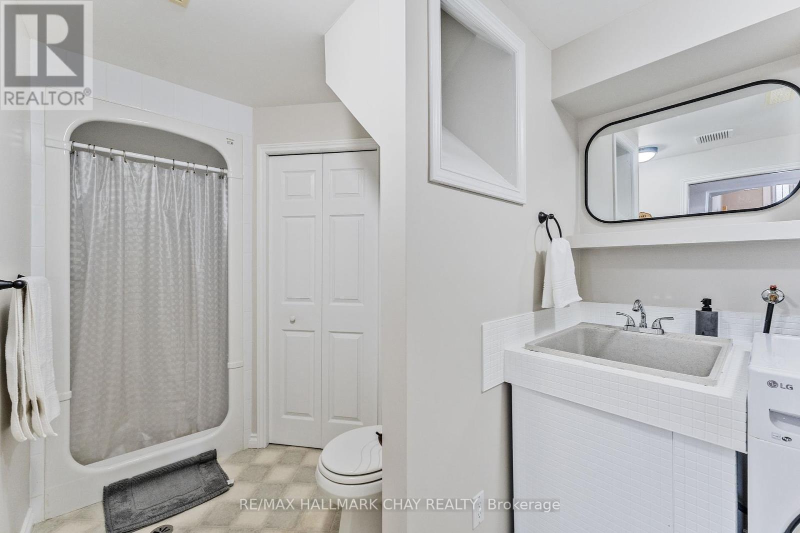 1069 Lakeshore Road E, Oro-Medonte (Hawkestone), Ontario  L0L 1T0 - Photo 40 - S12045052