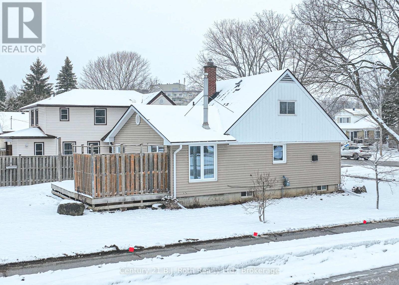 Property at 397 BAYVIEW PARKWAY image 2
