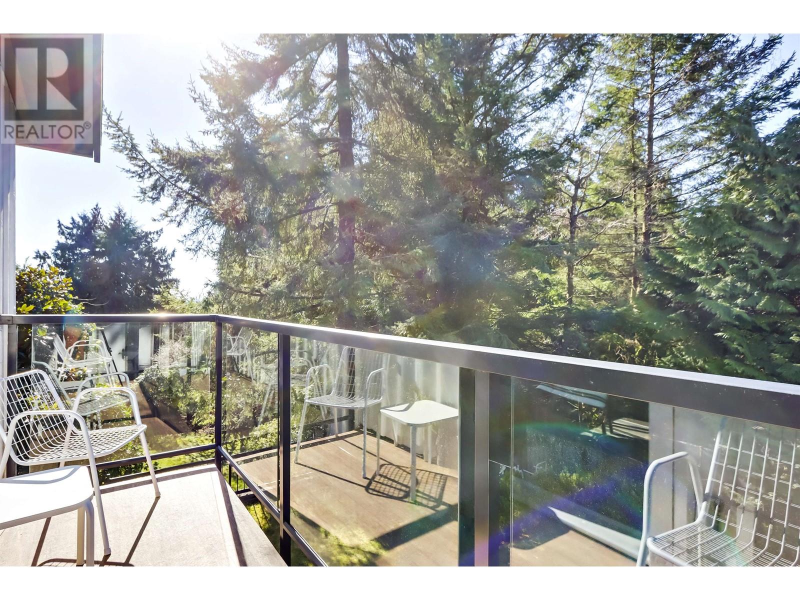 4555 Ranger Avenue, North Vancouver, British Columbia  V7R 3L6 - Photo 18 - R2982705