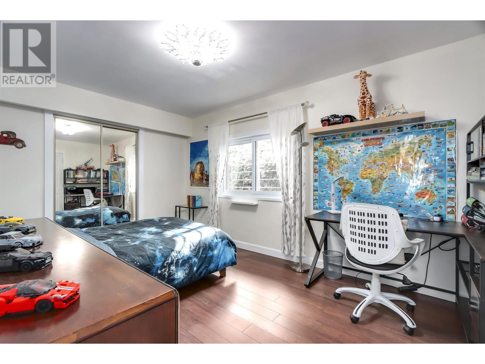 4555 Ranger Avenue, North Vancouver, British Columbia  V7R 3L6 - Photo 21 - R2982705