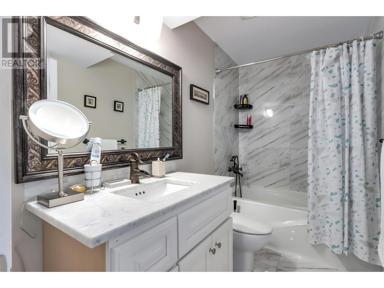 4555 Ranger Avenue, North Vancouver, British Columbia  V7R 3L6 - Photo 32 - R2982705