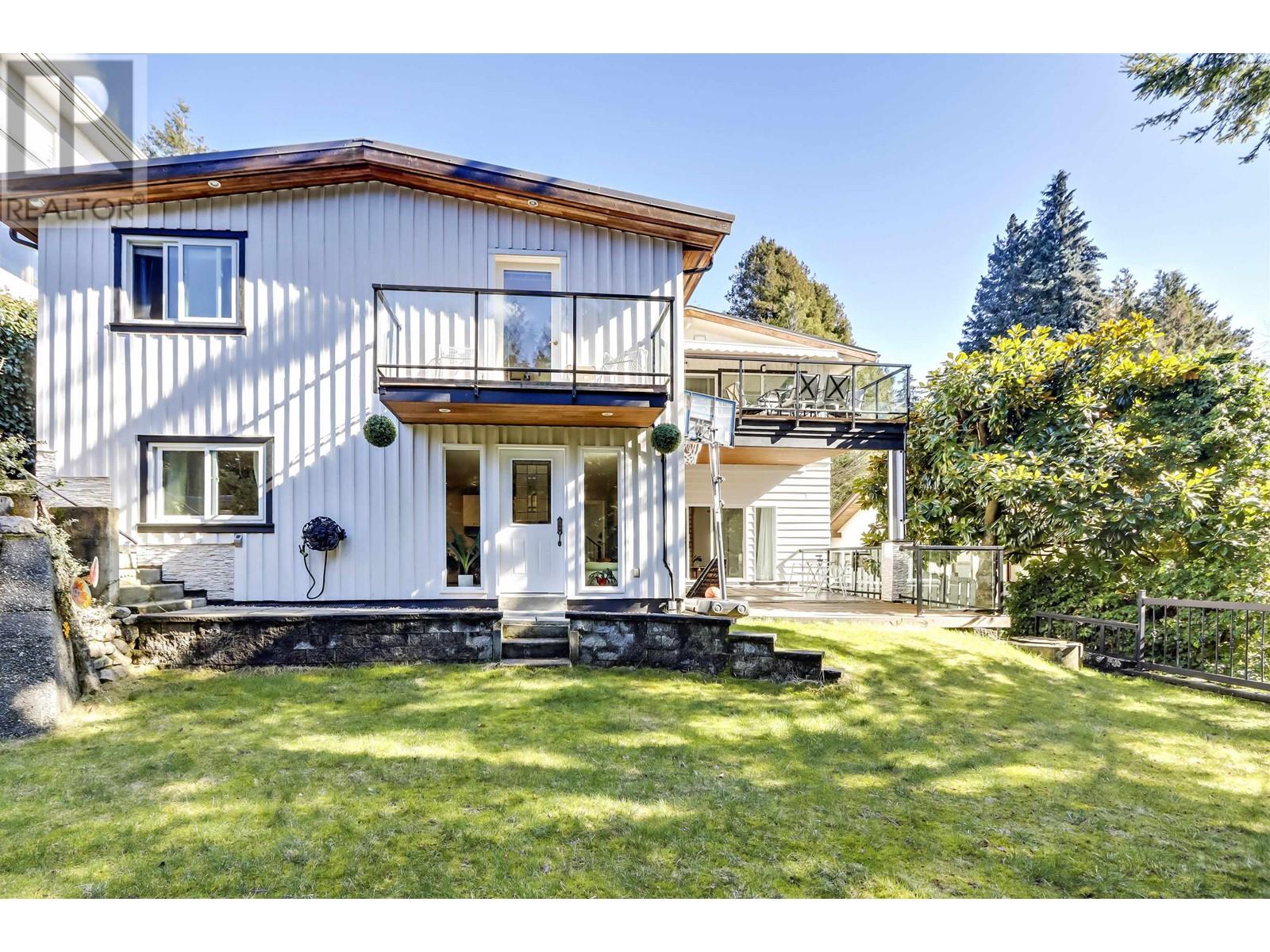 4555 Ranger Avenue, North Vancouver, British Columbia  V7R 3L6 - Photo 34 - R2982705