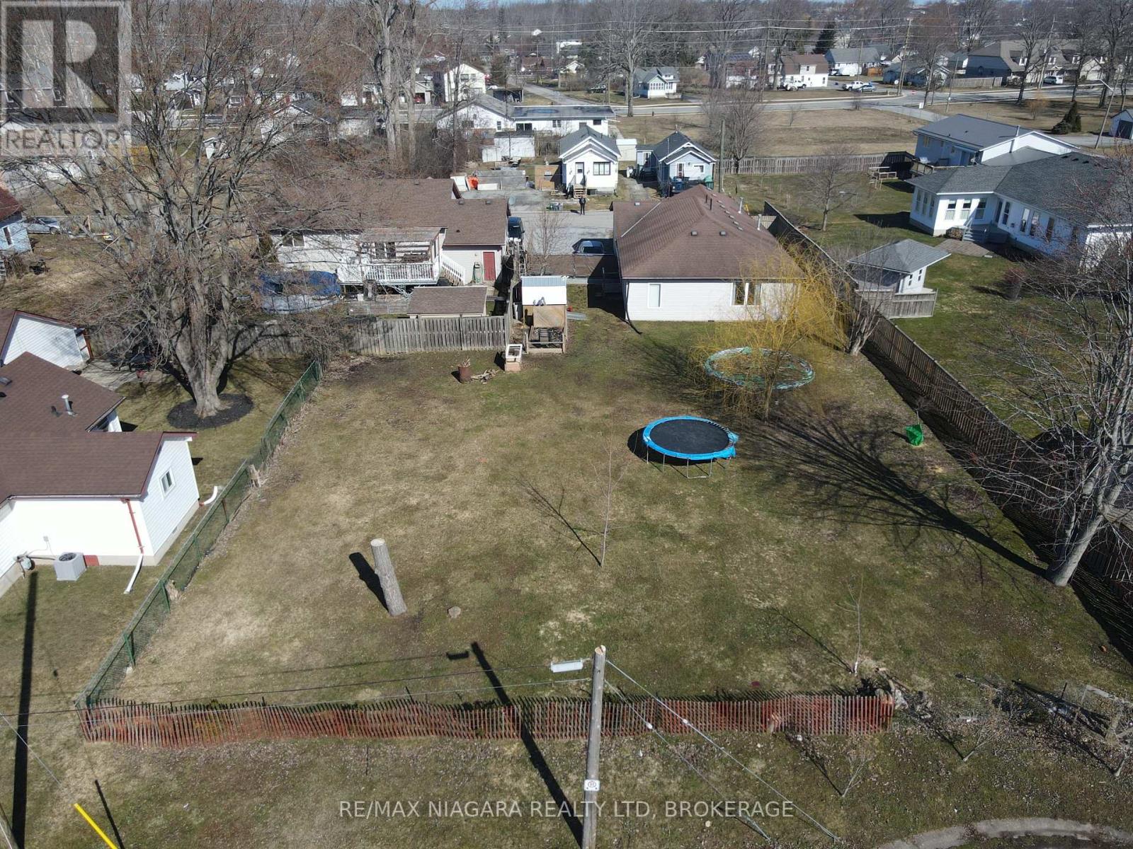 Property at 39 LONGTENT AVENUE image 5