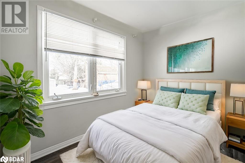 246 Wellington Street E, Barrie, Ontario  L4M 2E3 - Photo 6 - 40710977