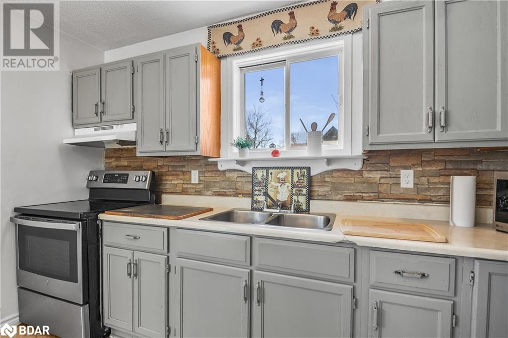 193 Elizabeth Street, Midland, Ontario  L4R 1Y3 - Photo 6 - 40710978