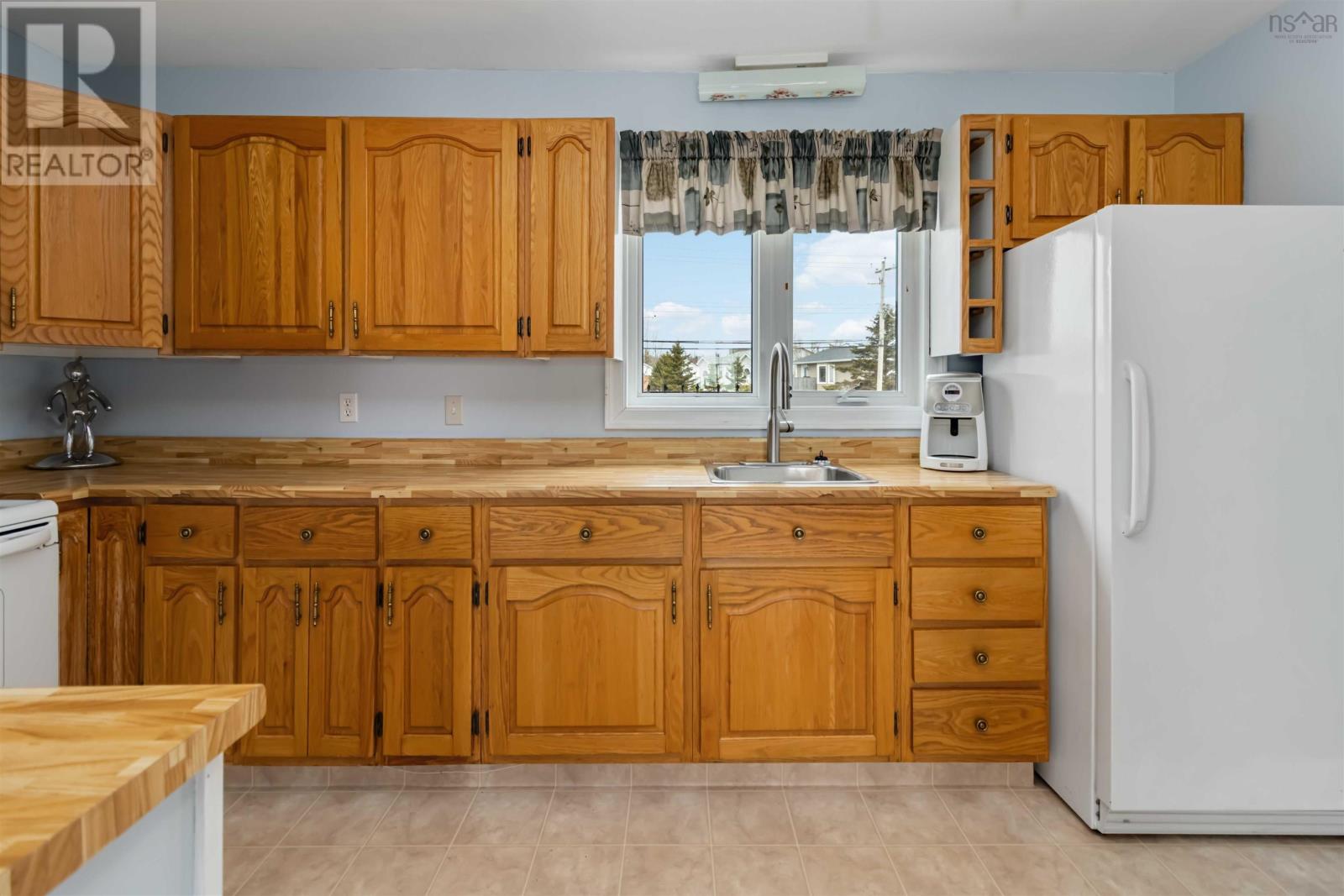 1899 Shore Road, Eastern Passage, Nova Scotia  B3G 1G5 - Photo 17 - 202505968