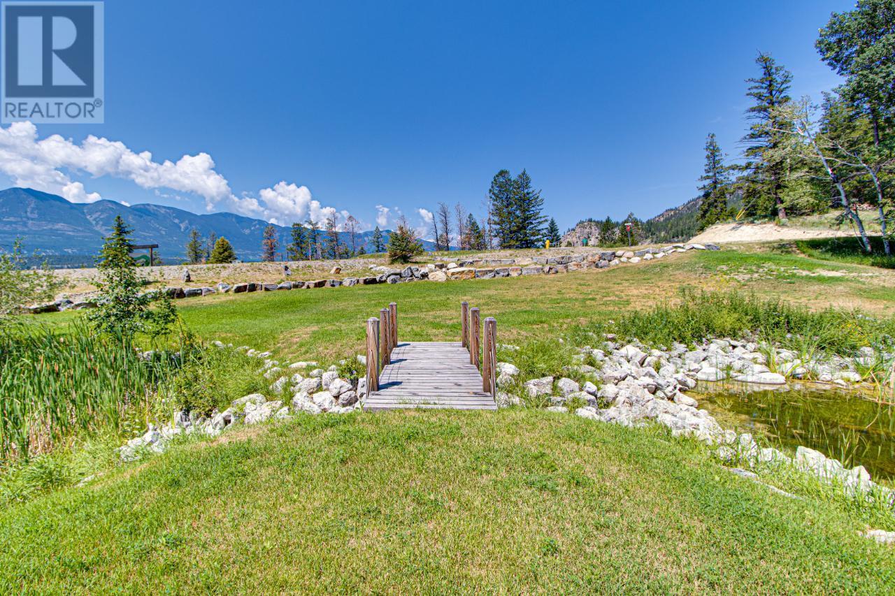 8785 Grainger Road, Canal Flats, British Columbia  V0B 1B0 - Photo 19 - 10340728
