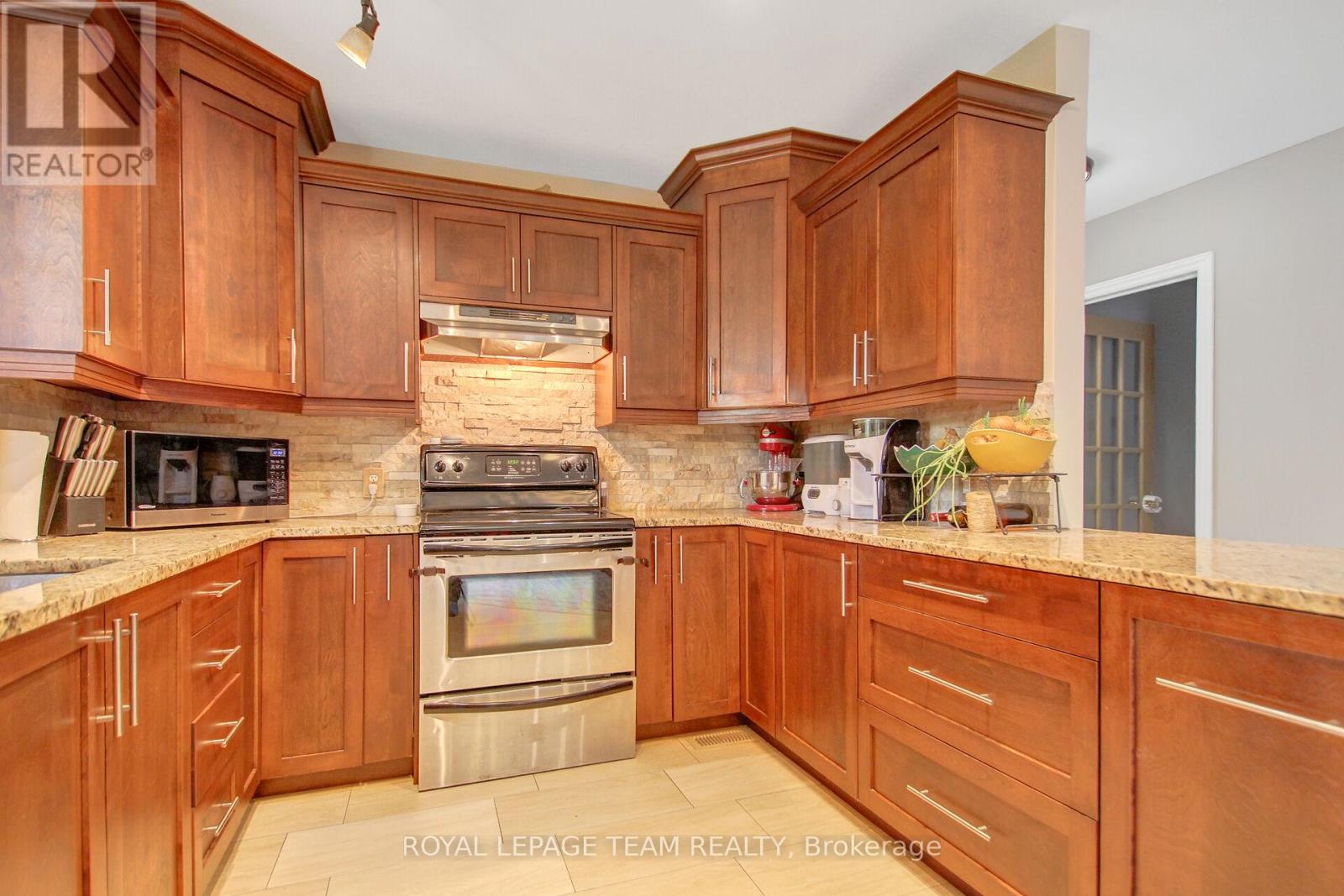 Property at 129 SPINNAKER WAY image 4