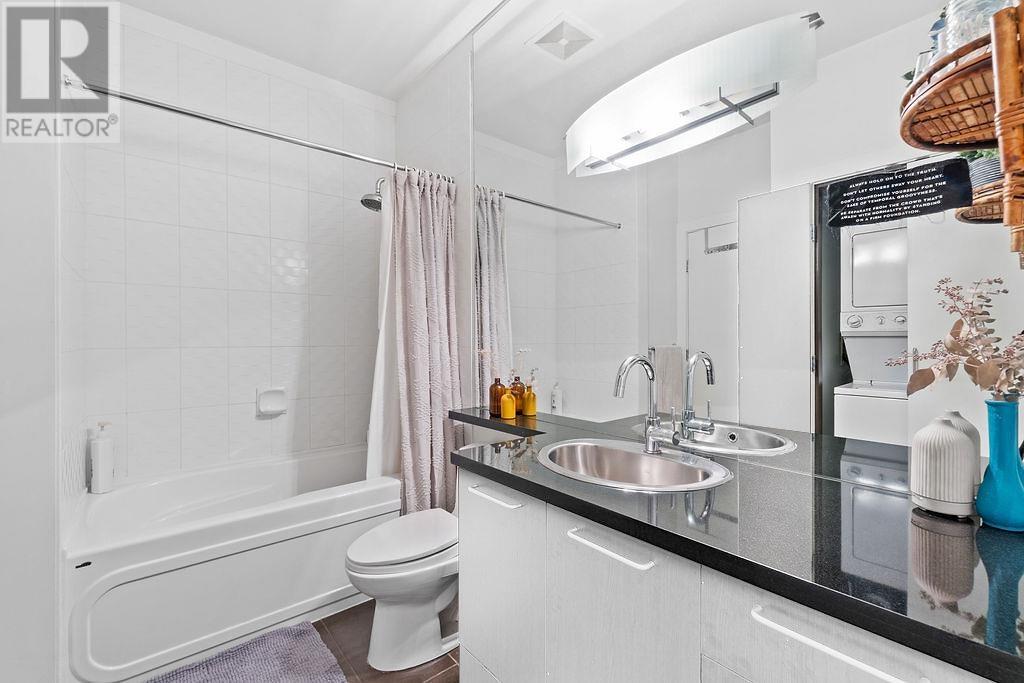 Listing Picture 20 of 31 : 411 205 E 10TH AVENUE, Vancouver / 溫哥華 - 魯藝地產 Yvonne Lu Group - MLS Medallion Club Member