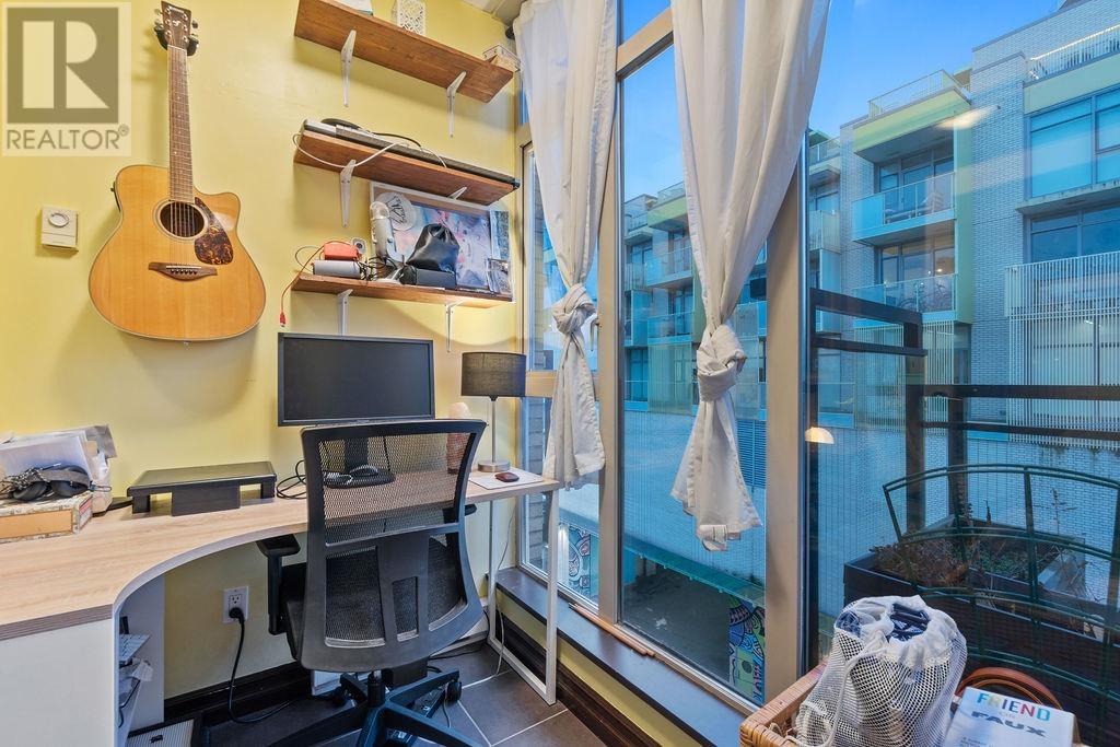 Listing Picture 23 of 31 : 411 205 E 10TH AVENUE, Vancouver / 溫哥華 - 魯藝地產 Yvonne Lu Group - MLS Medallion Club Member