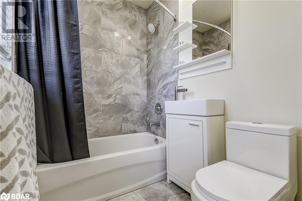 5385 Twidale Avenue, Niagara Falls, Ontario  L2E 4Y6 - Photo 13 - 40708481