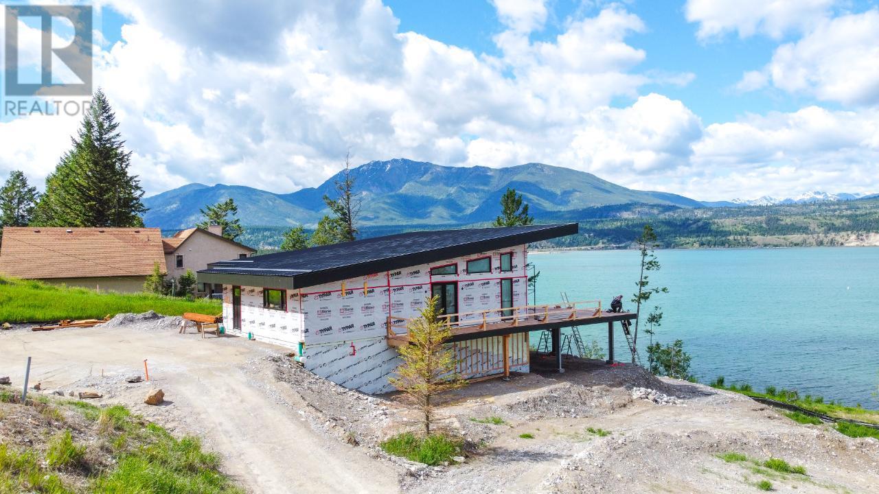 8692 Cottage Lane, Canal Flats, British Columbia  V0B 1B0 - Photo 22 - 10340731