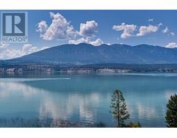 8692 COTTAGE Lane, canal flats, British Columbia