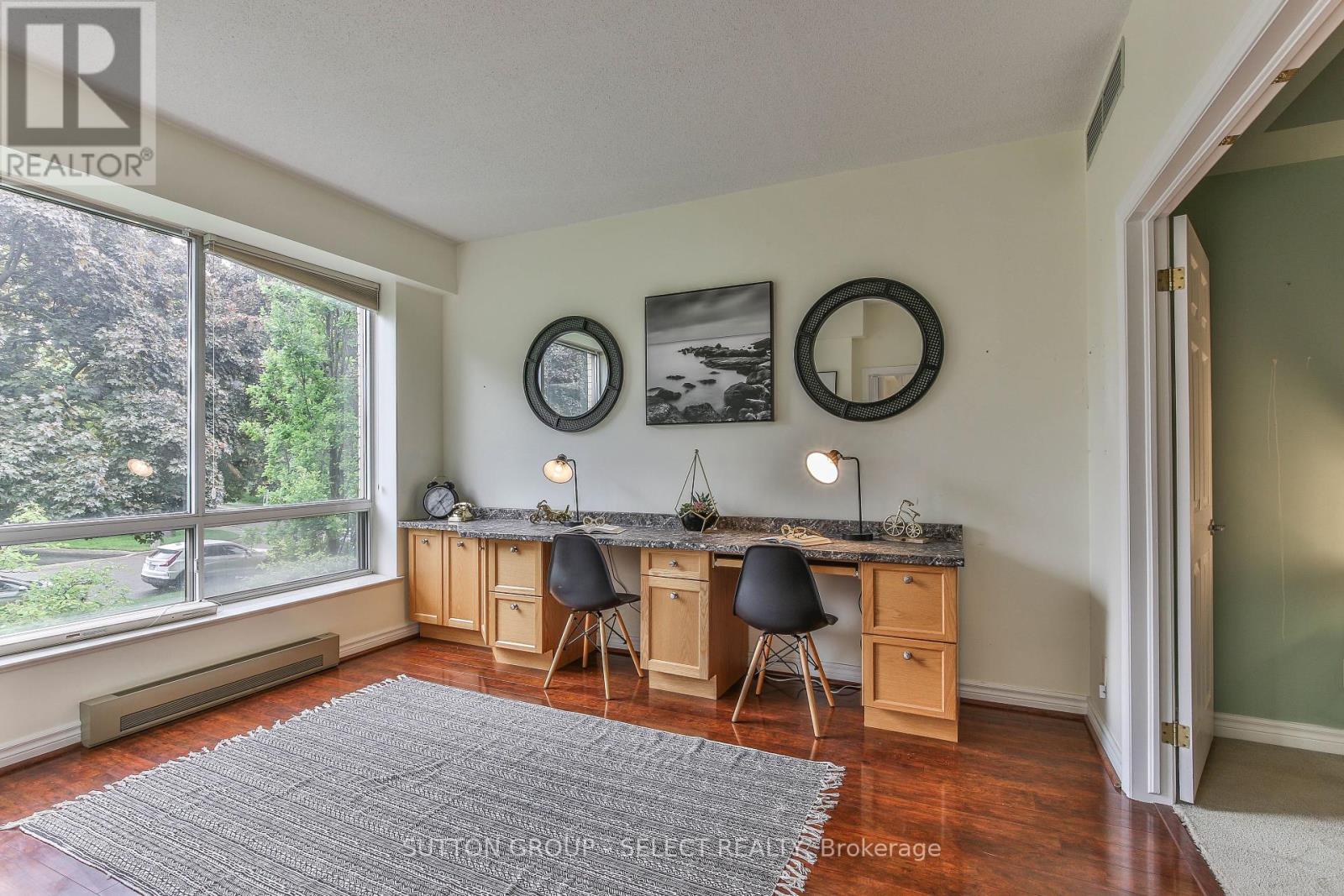 Photo 31 of 37 for 211 - 250 Sydenham Street