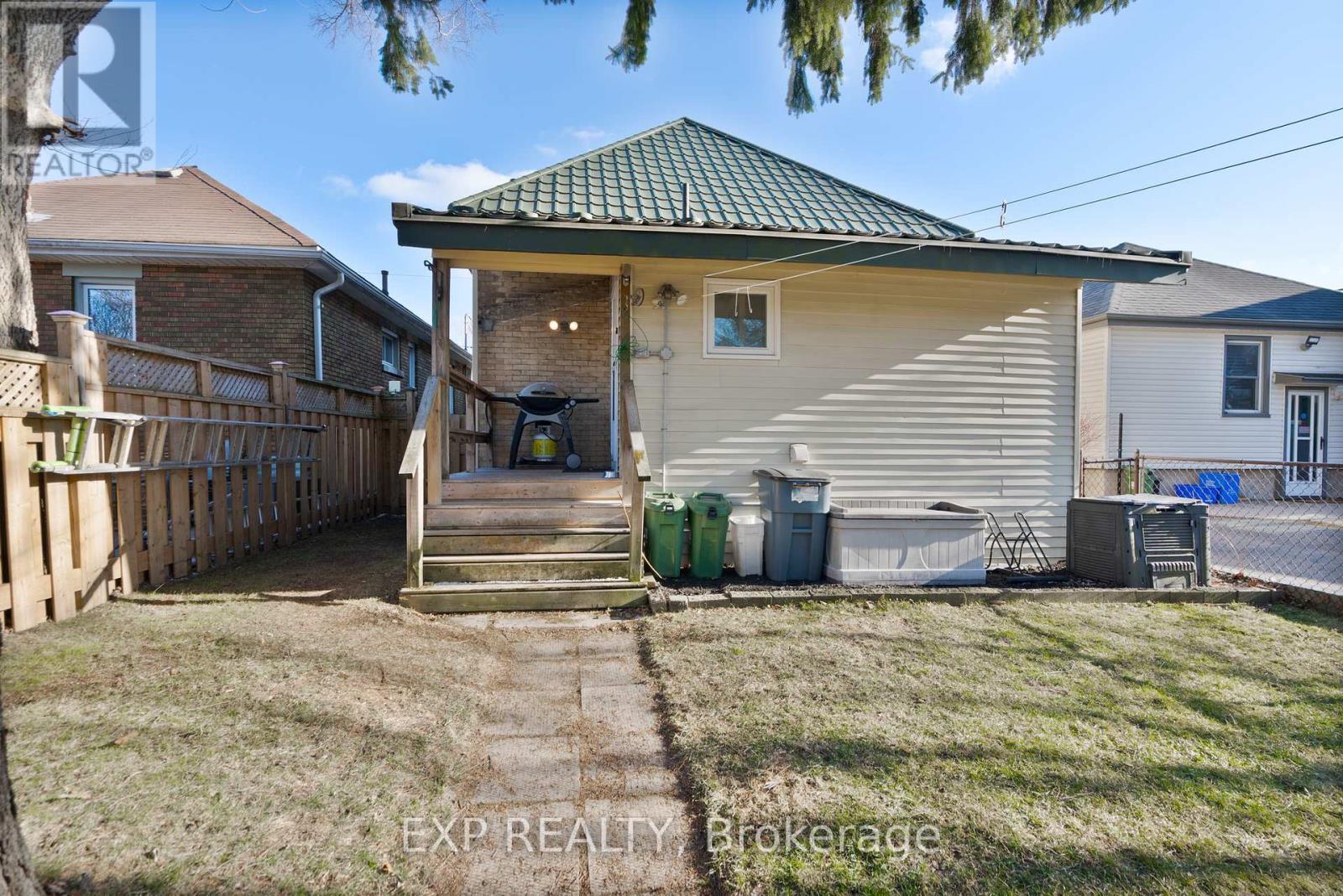 Photo 34 of 37 for 60 Beattie Avenue