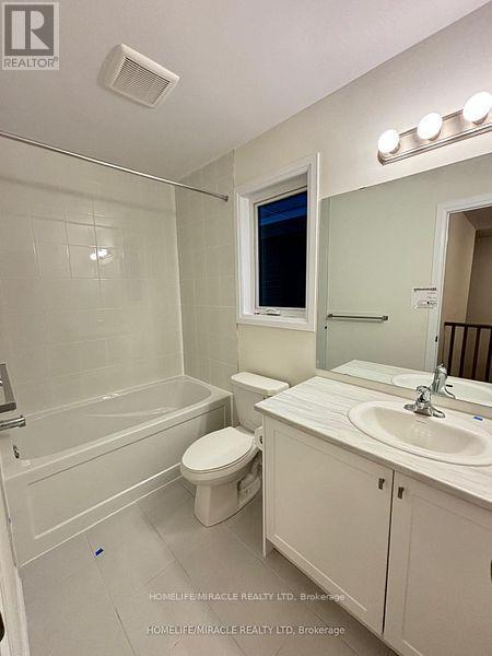 70 Oakmont Drive, Loyalist, Ontario  K0H 1G0 - Photo 30 - X12045192