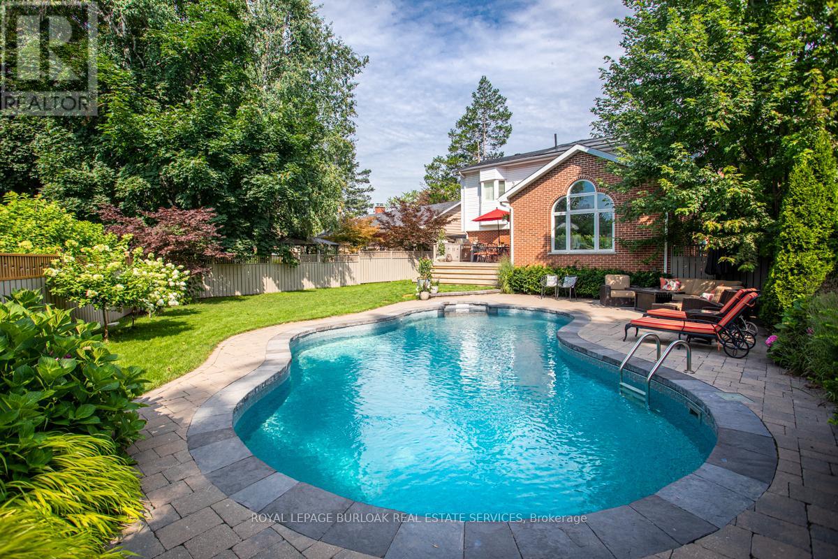 2064 Wellington Avenue, Burlington, Ontario  L7R 1P3 - Photo 31 - W12044575