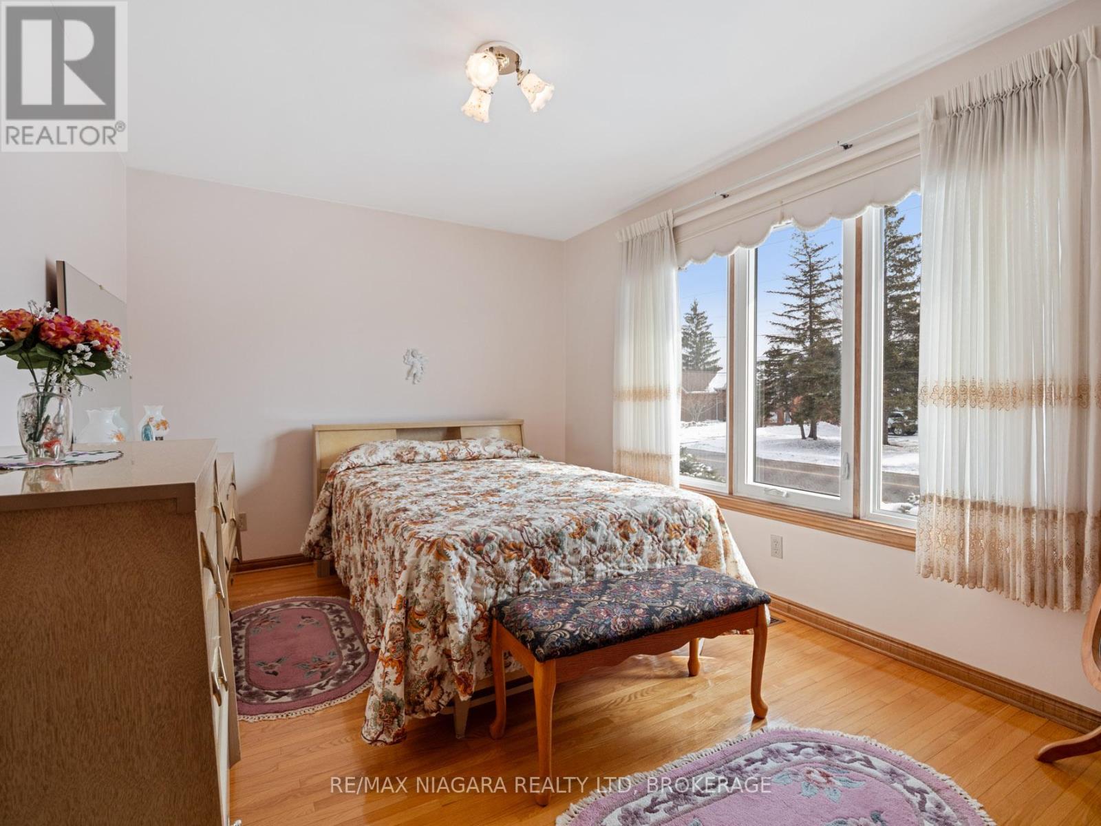 349 Albany Street, Fort Erie, Ontario  L2A 6C6 - Photo 18 - X11970848