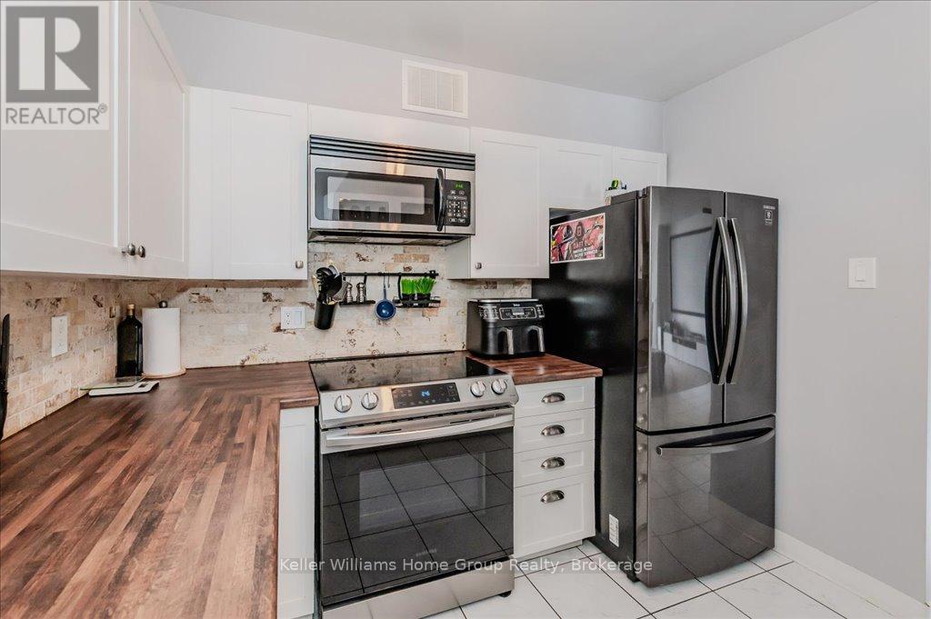 310 - 15 Hofstetter Avenue, Kitchener, Ontario  N2A 3Z7 - Photo 14 - X12045232