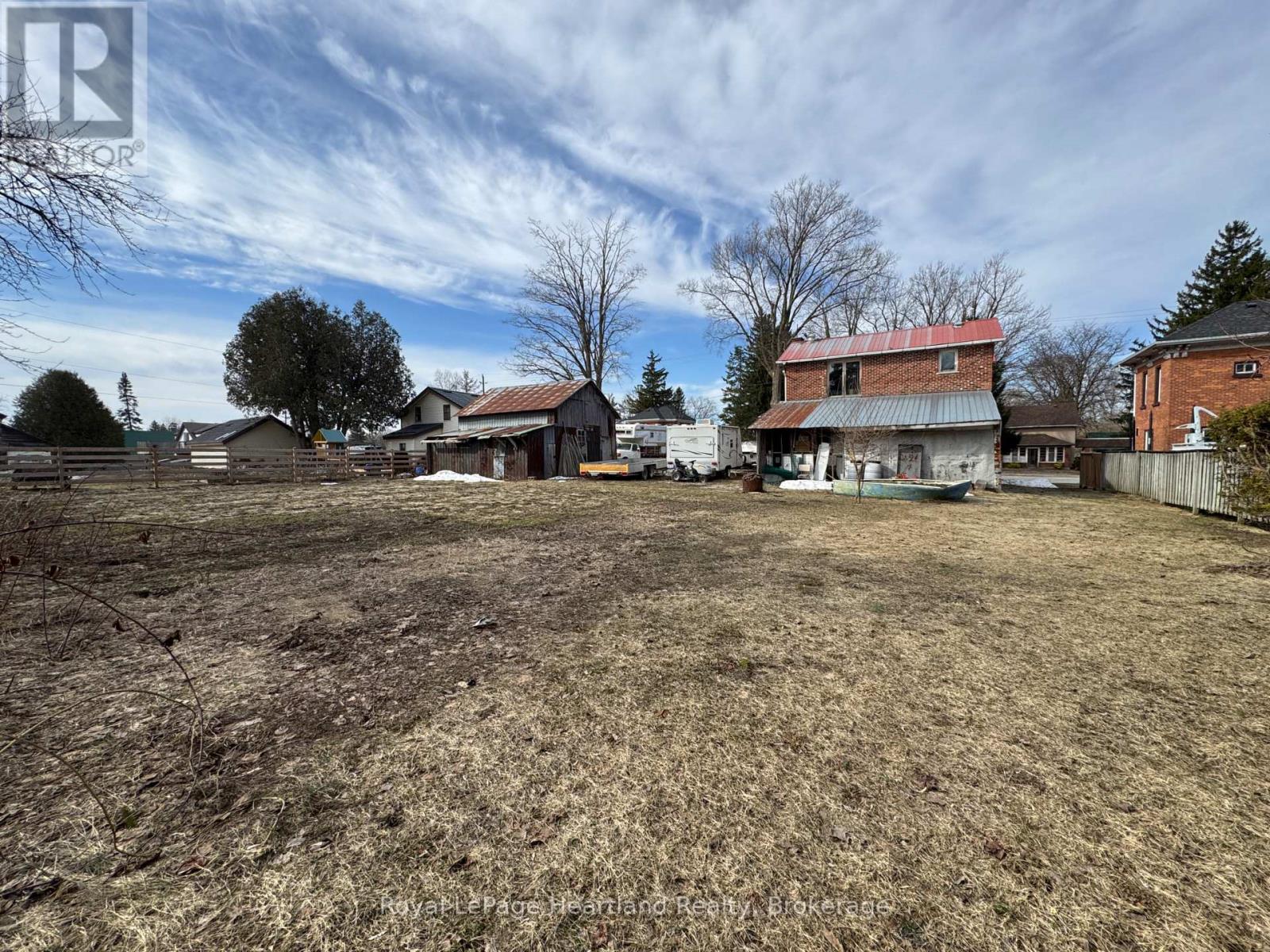 2017 Victoria Street, Howick, Ontario  N0G 1X0 - Photo 3 - X12045269