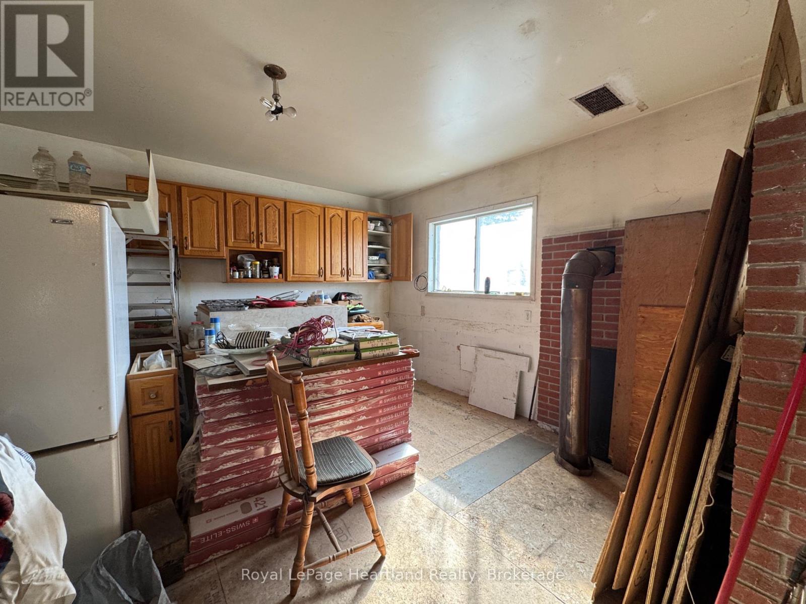 2017 Victoria Street, Howick, Ontario  N0G 1X0 - Photo 5 - X12045269