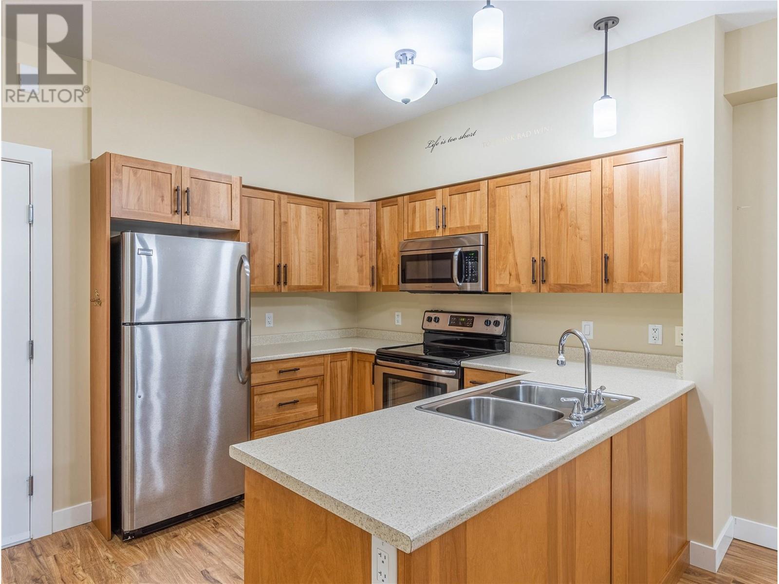 Property at 755 MAYFAIR Street Unit# 202 image 5