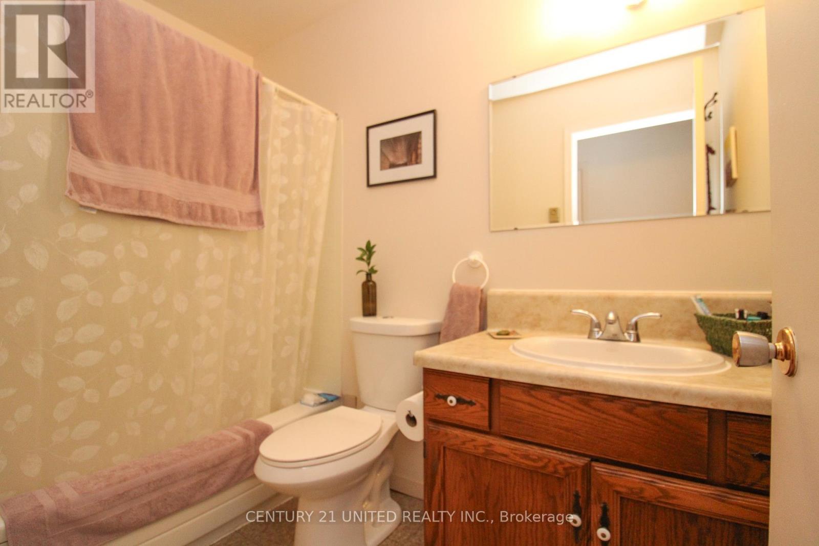 200 Lake Street, Peterborough Central, Ontario  K9J 2H3 - Photo 22 - X12045305