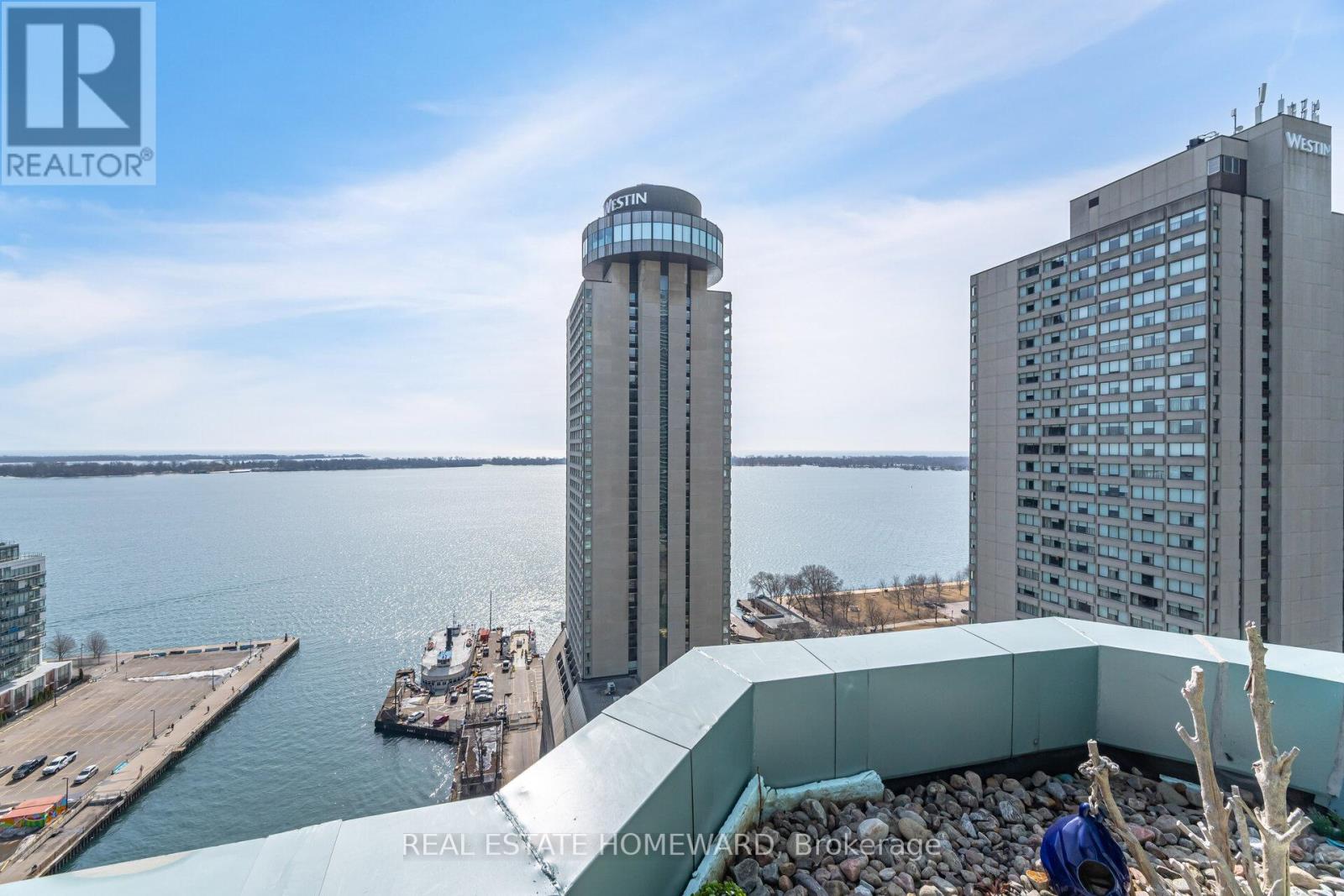 Ph2 - 10 Queens Quay W, Toronto (Waterfront Communities), Ontario  M5J 2R9 - Photo 22 - C12045189
