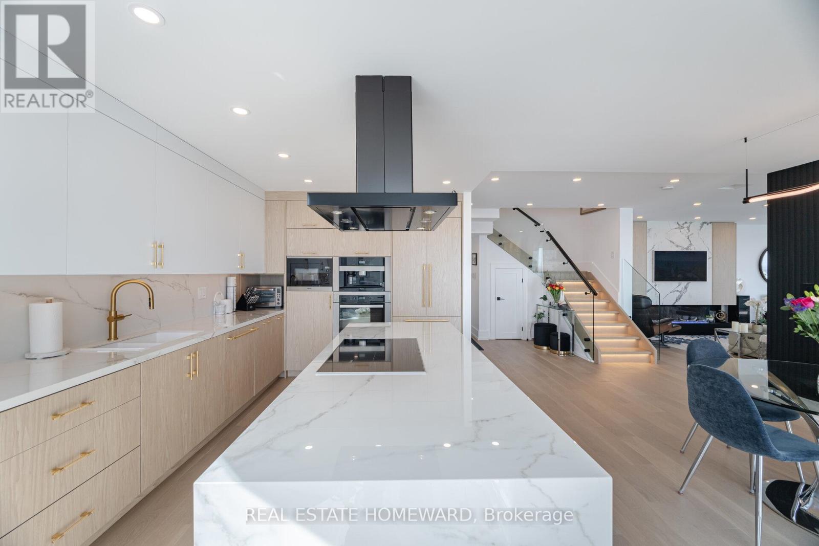 Ph2 - 10 Queens Quay W, Toronto (Waterfront Communities), Ontario  M5J 2R9 - Photo 9 - C12045189