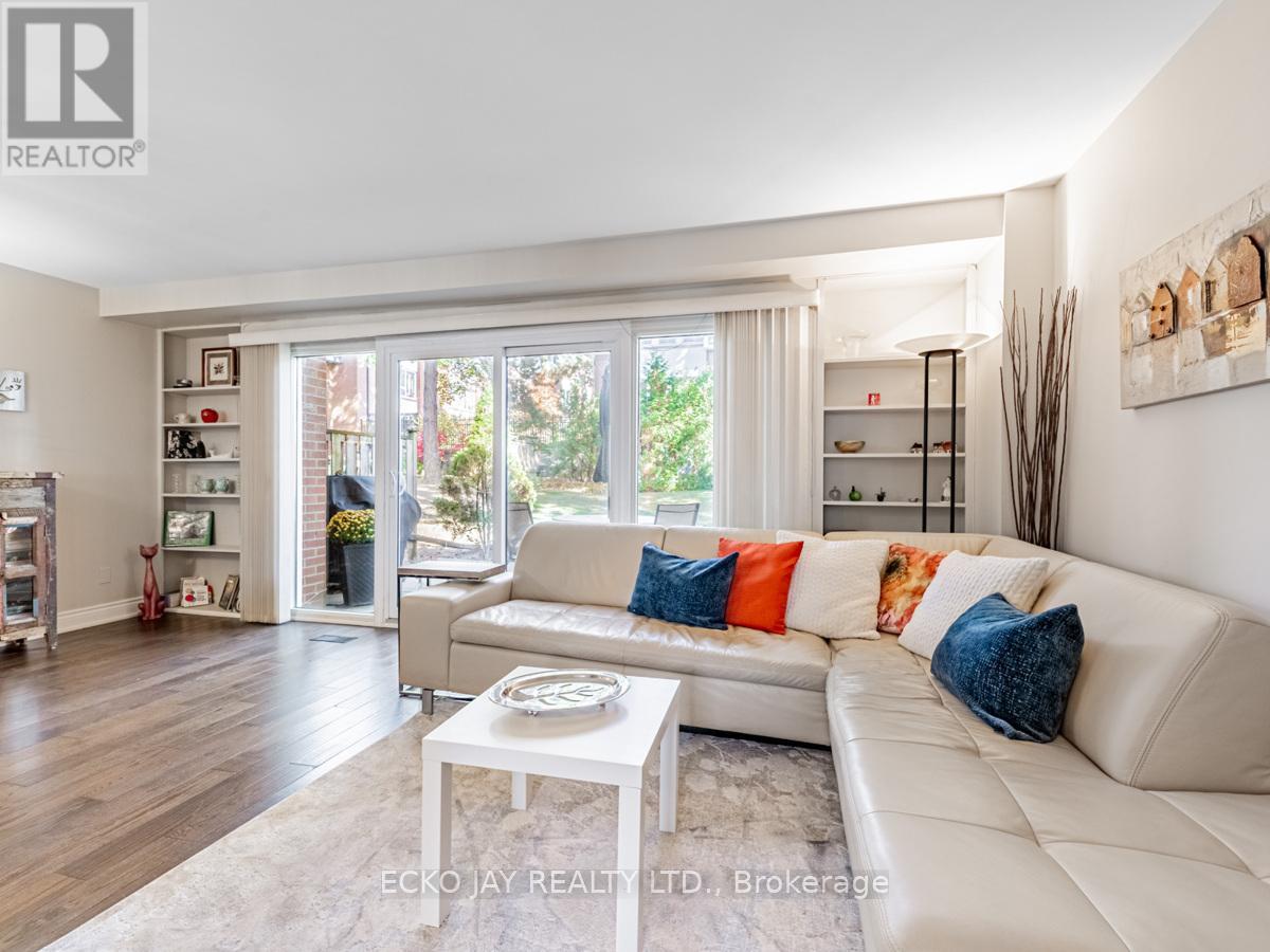 Property at 17 - 90 GEORGE HENRY BOULEVARD image 1