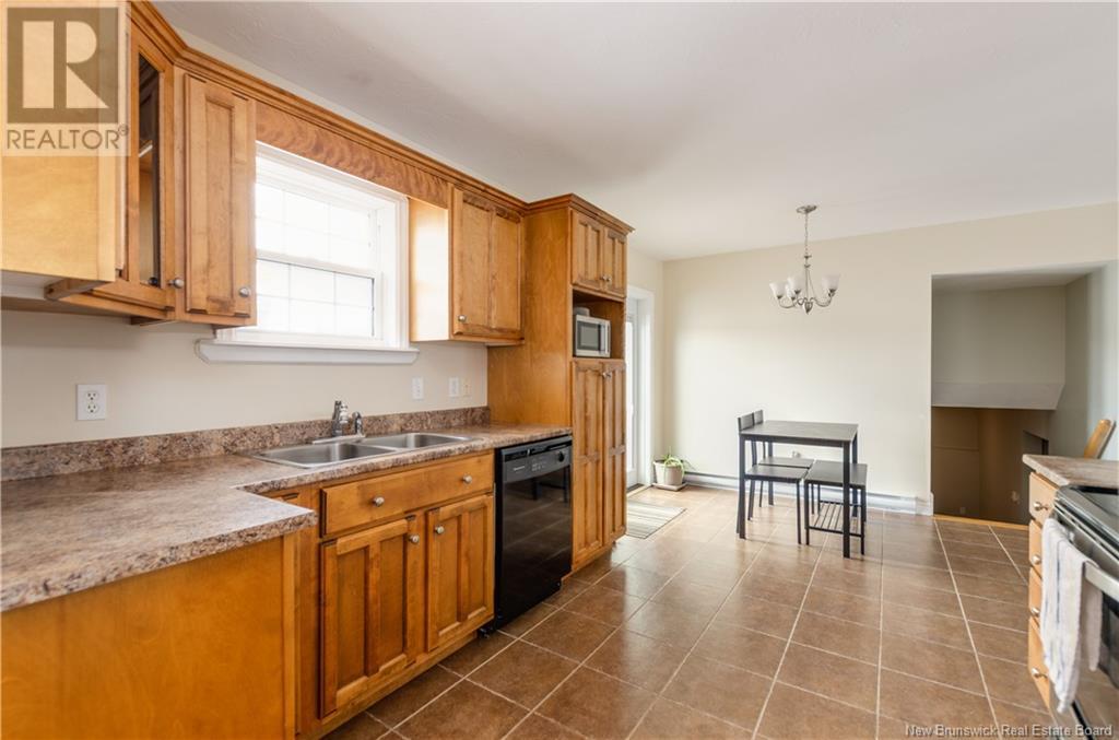 25 Clement Avenue, Saint-Antoine, New Brunswick  E4V 1E2 - Photo 5 - NB114640