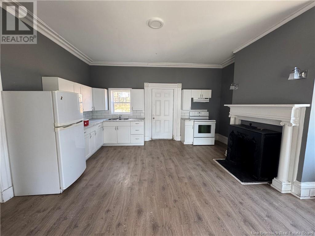 Property at 85 Main Street image 3