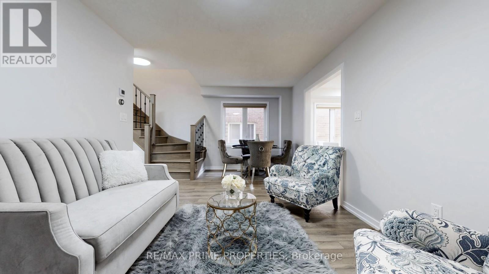 Property at 18 GOLDEN SPRINGS DRIVE image 4