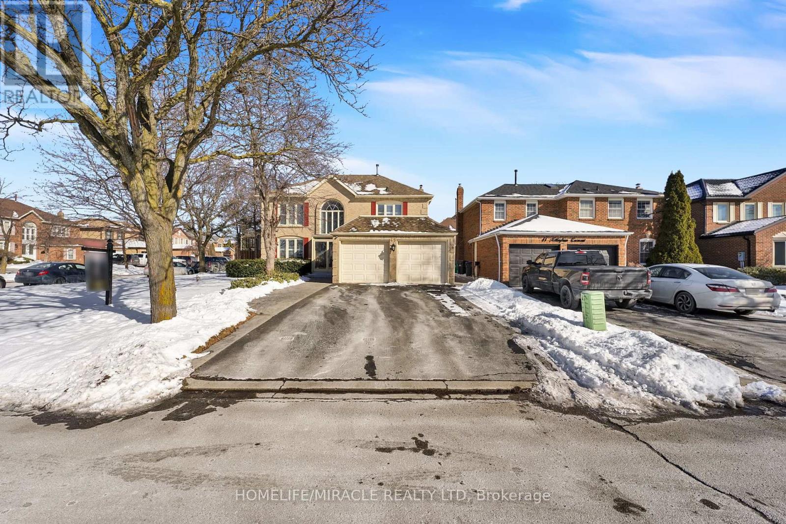 Property at 45 NOTTINGHAM CRESCENT image 2
