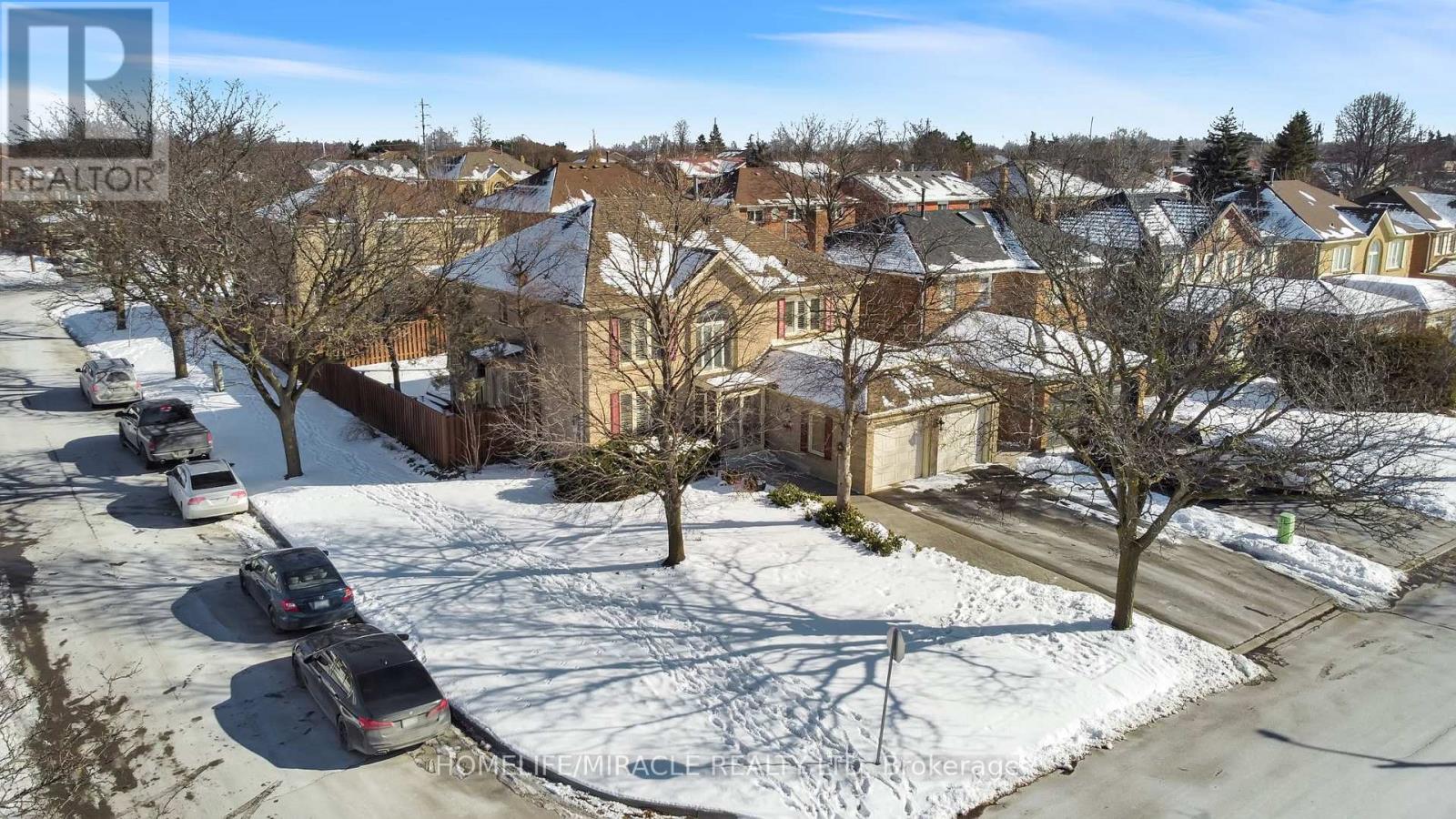 Property at 45 NOTTINGHAM CRESCENT image 4