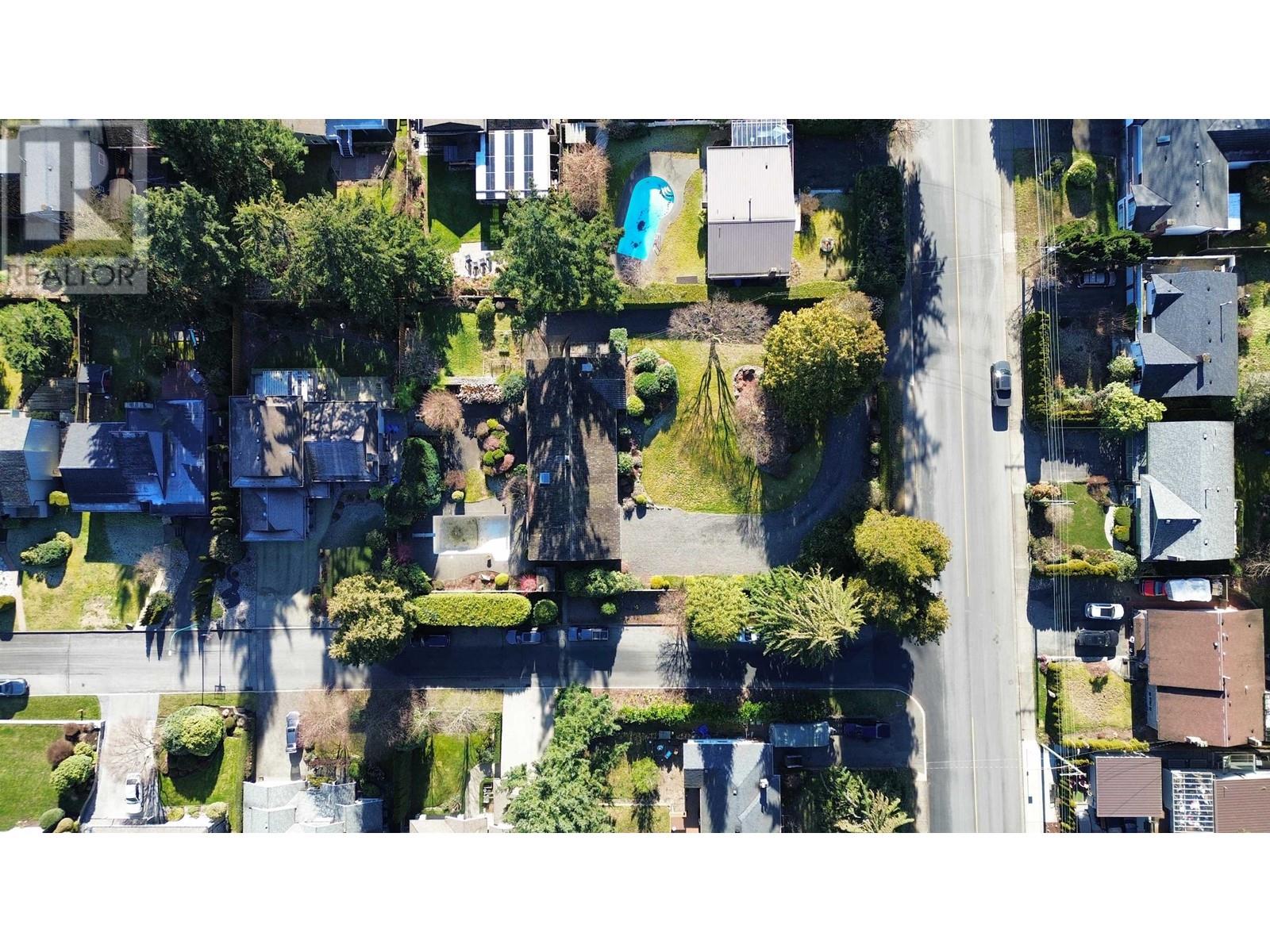1488 Berkley Road, North Vancouver, British Columbia  V7H 1Y7 - Photo 4 - R2963278