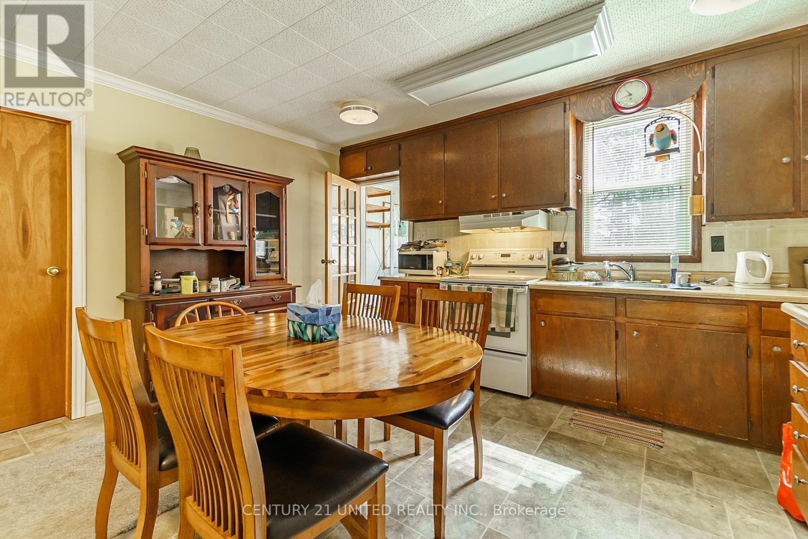 86 Woodland Trail, Trent Lakes, Ontario  K0L 1J0 - Photo 4 - X12045445