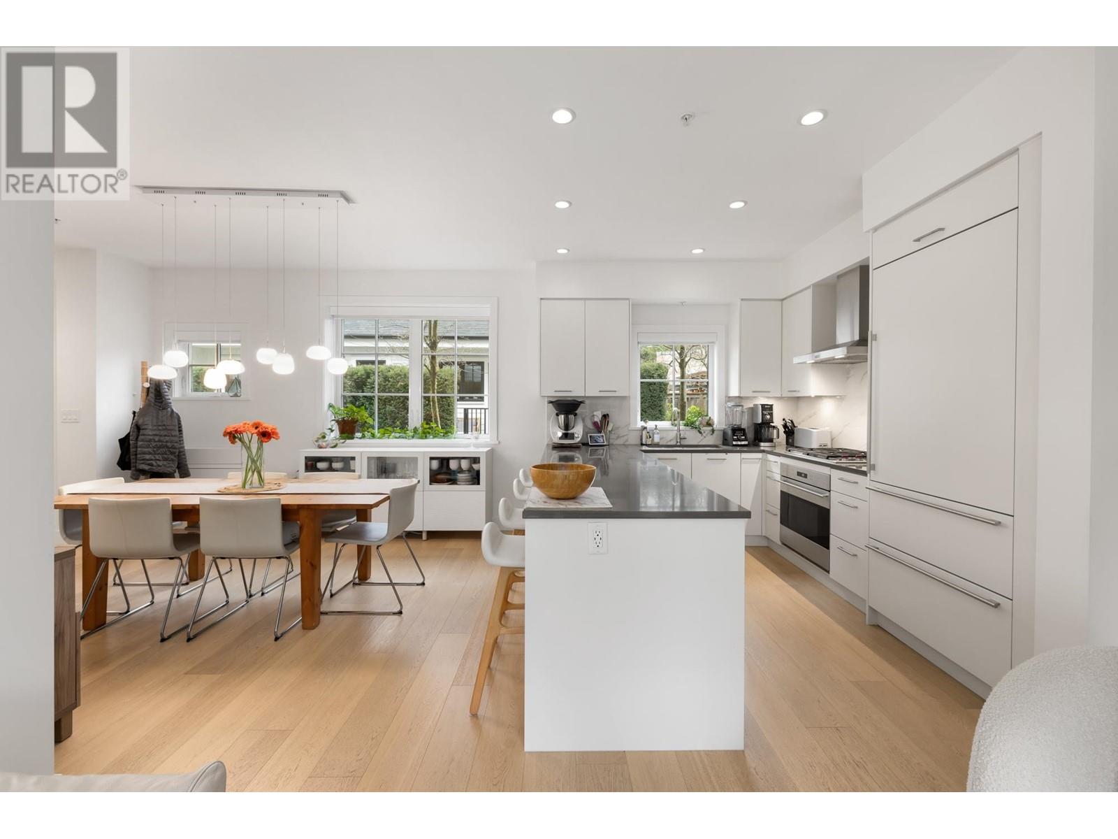 15 1133 Ridgewood Drive, North Vancouver, British Columbia  V7R 0A5 - Photo 17 - R2982716