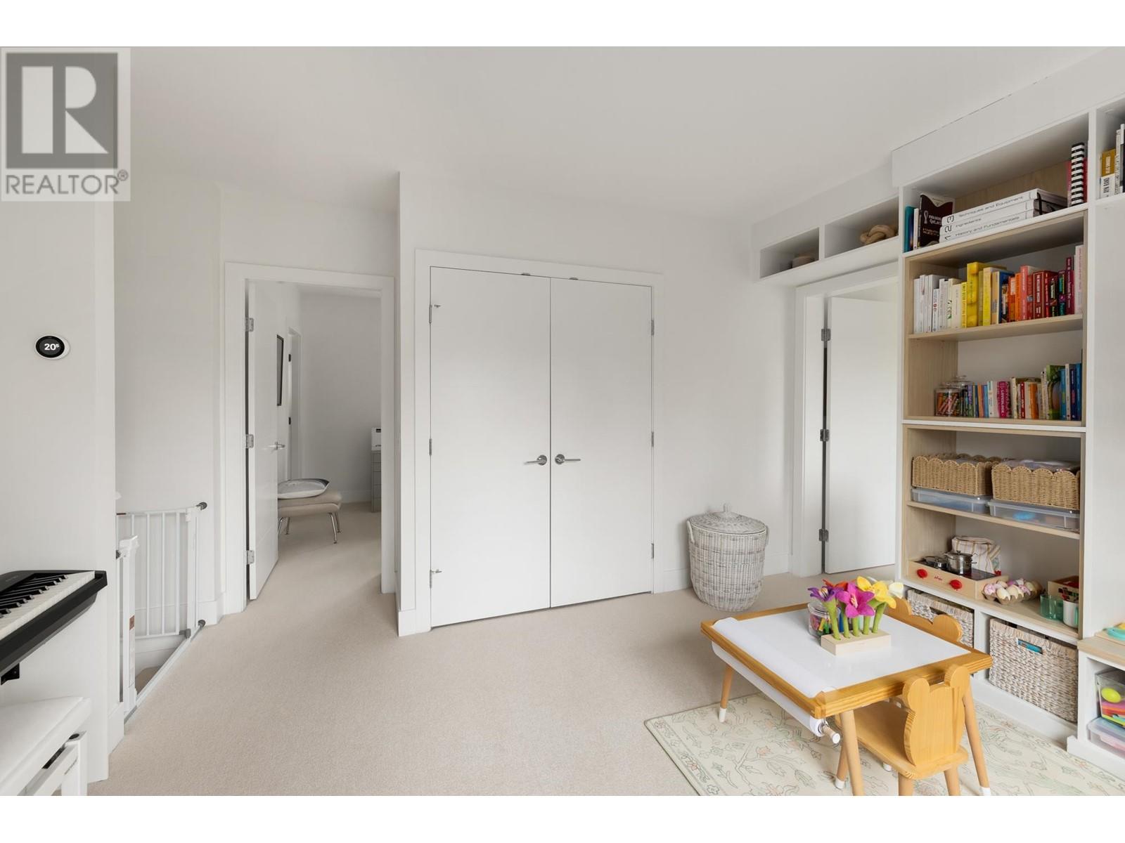 15 1133 Ridgewood Drive, North Vancouver, British Columbia  V7R 0A5 - Photo 20 - R2982716