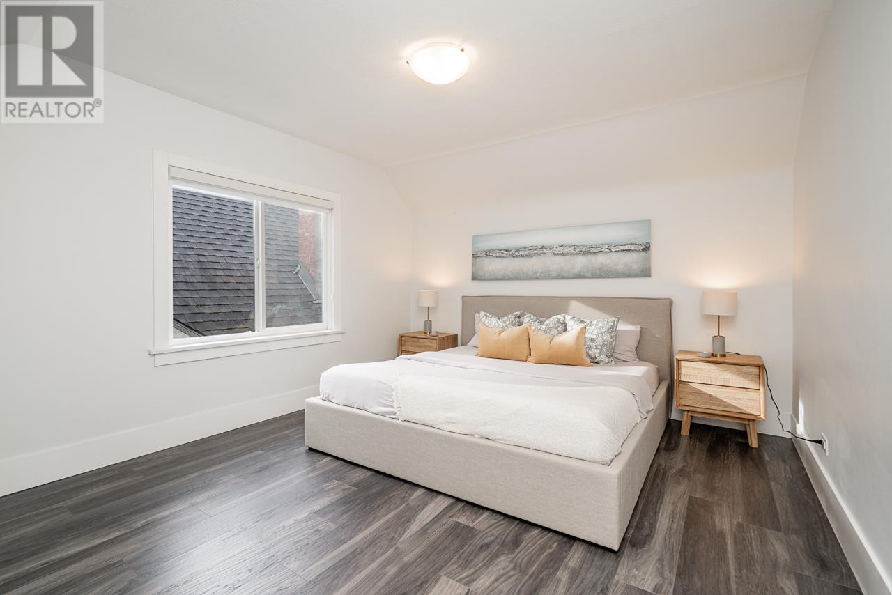 Listing Picture 19 of 40 : 948 W 22ND AVENUE, Vancouver / 溫哥華 - 魯藝地產 Yvonne Lu Group - MLS Medallion Club Member
