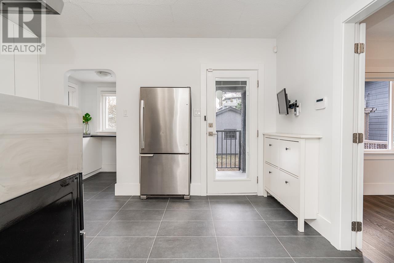 Listing Picture 10 of 40 : 948 W 22ND AVENUE, Vancouver / 溫哥華 - 魯藝地產 Yvonne Lu Group - MLS Medallion Club Member